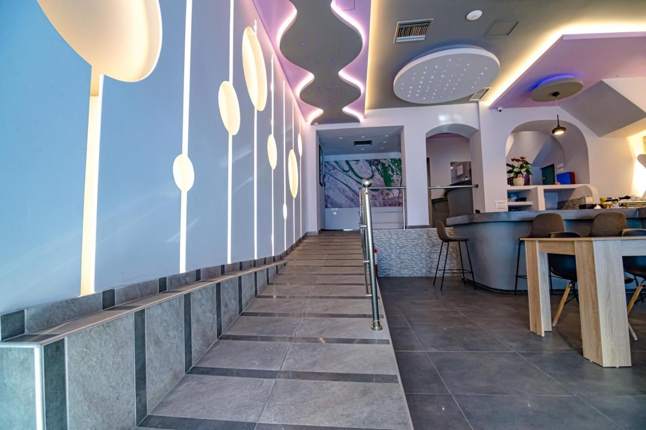 N E P Center Rodos 2*
